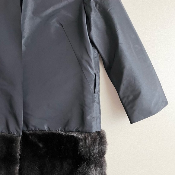 Juan Carlos Pinera 100% Silk & Faux-Fur Formal Evening Coat in Black, Small - Picture 5 of 10
